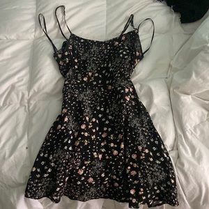 black floral forever 21 dress